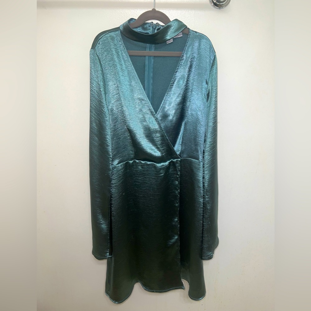 Women’s turquoise neck strap dress